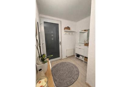 5 Zimmer Haus mit Einbauküche, 2 Stellplätze und Garten - Hösbach