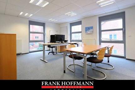 Moderne & lichtdurchflutete Bürofläche in guter Lage von Hamburg-Volksdorf
