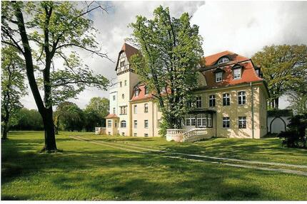 2RmWhg 71m² 650 warm EG barrierefrei Schloss Lieskau Spremberg