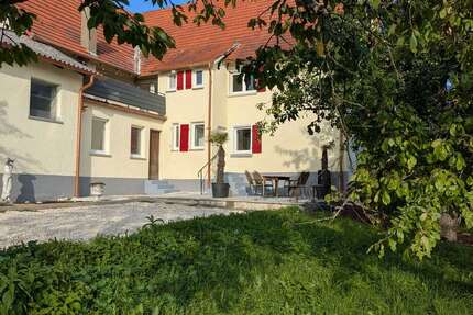 Haus zum Kaufen in Stetten 386.000,00 € 160 m²