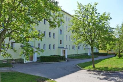 Wohnung in grüner Lage! - 280,00&nbsp;EUR Kaltmiete, ca.&nbsp; 50,85&nbsp;m&sup2; in Limbach-Oberfrohna (PLZ: 09212)