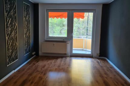 2-Raum-Wohnung mit Balkon in Luisenthal zu vermieten - Ohrdruf