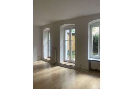 Wohnung zum Mieten in Berlin 2.500,00 € 154.46 m²