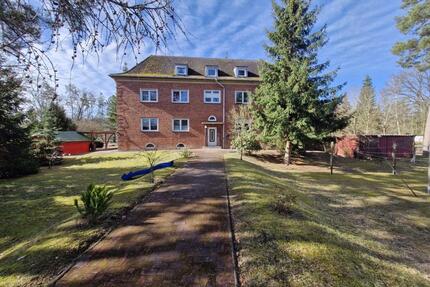 helle 3 Raum Wohnung mit Gartennutzung - Genthin