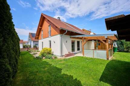 Haus zum Kaufen in Rain 399.000,00 € 126.15 m²