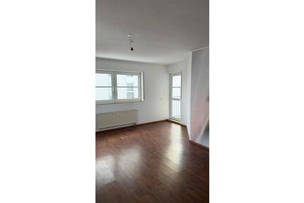 Wir verkaufen aus unserem Bestand 2ZKBB - Worms