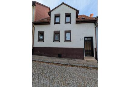 Einfamilienhaus - 105.000,00&nbsp;EUR Kaufpreis, ca.&nbsp; 110,00&nbsp;m&sup2; in Bad Langensalza (PLZ: 99947)