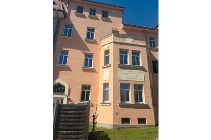 Vermiete 4 Zimmerwohnung 120m2 - 600,00&nbsp;EUR Kaltmiete, ca.&nbsp; 120,00&nbsp;m&sup2; in Löbau (PLZ: 02708)