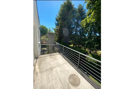 Ohne Maklerprovision – 2-Zimmer-Eigentumswohnung mit Balkon & TG - Hamburg Groß Borstel