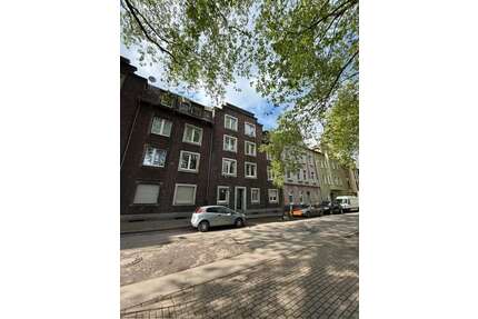 Haus zum Kaufen in Duisburg 398.000,00 € 482 m²