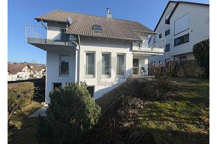 GROßZÜGIGES EIGENHEIM IN SONNIGER BESTLAGE - Heimsheim