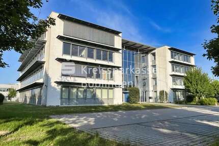 Büro in Holzgerlingen 14.770,00 € 1523 m²