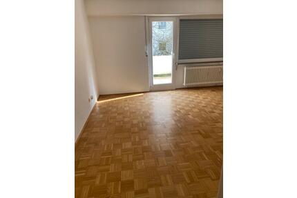 Bad Nauheim, 2 Zimmer Wohnung - 550,00&nbsp;EUR Kaltmiete, ca.&nbsp; 52,00&nbsp;m&sup2; in Bad Nauheim (PLZ: 61231)
