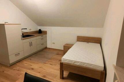 Vermiete möbliertes Appartement an Wochenendheimfahrer (So.-Fr.) - Essenbach