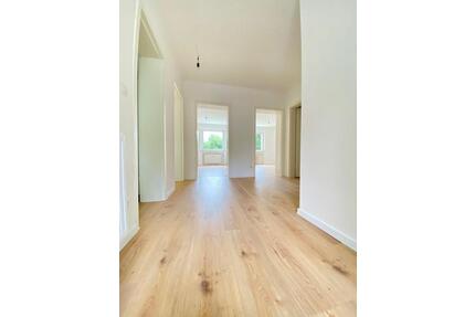 *** Über den Dächern von Marl! Familienwohnung in Marl-Drewer im 7.OG mit Aufzug + Balkon ***