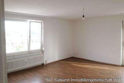 2 Zimmer Mietwohnung im 3 OG mit Aufzug in Pforzheim - Brötzingen am Messplatz ab Sofort - Pforzheim / Brötzingen Weststadt