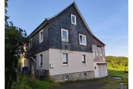 IHR NEUES ZUHAUSE: GROßZÜGIG UND GEMÜTLICH - Floh-Seligenthal
