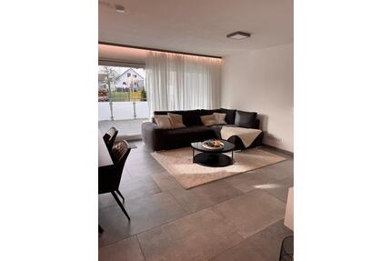Moderne 3,5-Zimmer-Erdgeschosswohnung mit Terrasse zu vermieten! - Spaichingen