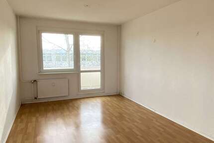 Wohnung zum Mieten in Altenburg 300,00 € 60.07 m²