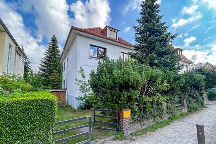 Haus zum Kaufen in Oldenburg 449.000,00 € 196.61 m²
