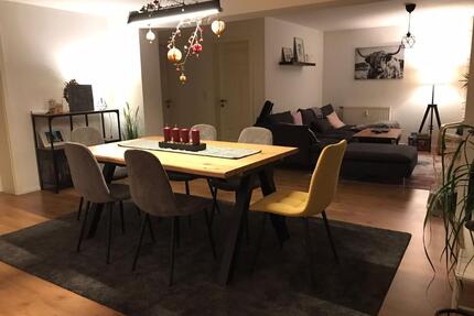 Singel-Wohnung - 600,00&nbsp;EUR Kaltmiete, ca.&nbsp; 90,00&nbsp;m&sup2; in Leutenbach (PLZ: 91359)