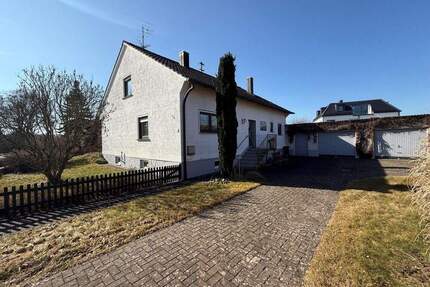 *** 1-2 Familienhaus auf herrlichem Grundstück *** - Illertissen-Au