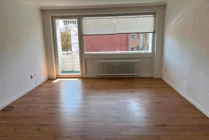 PROVISIONSFREI & SOFORT verfügbar. Stilvolle 4-Zimmer-Wohnung. - Seevetal Hagolt