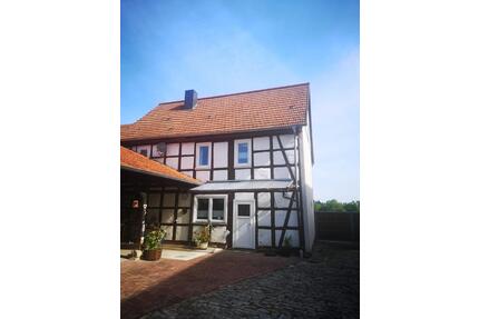 Charmantes Landhaus mit Dreiseitenhof - Mühlhausen (Thüringen)