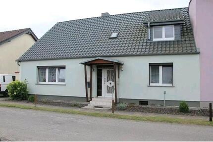 Haus zu verkaufen in Ribbeck - 185.000,00&nbsp;EUR Kaufpreis, ca.&nbsp; 130,00&nbsp;m&sup2; in Nauen (PLZ: 14641)