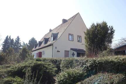 Einfamilienhaus mit großer Terrasse und Garten in Annaburg