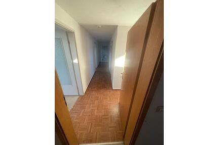 Schöne 3 Raum DG Wohnung nahe Bahnhofsviertel - Stendal