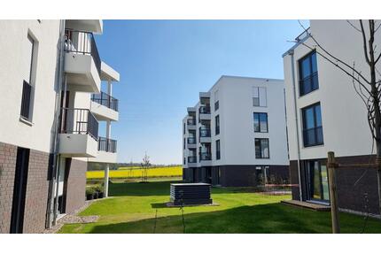 Anfragen nur per Mail: Riesige 1 Zimmer - Balkon - Tiefgarage - SB3 Whg. 15 - Braunschweig Heidberg-Melverode