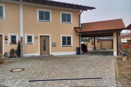 DHH in 83413 Pietling zu vermieten! - Fridolfing