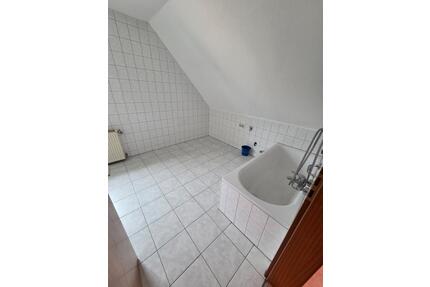 Gepflegte 4-Zimmer-Dachgeschosswohnung ab 15.05.2026 in Ludwigsstadt