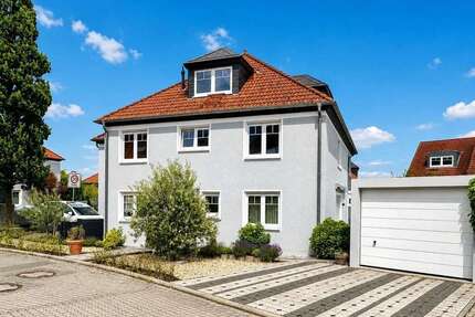 Haus zum Kaufen in Bad Vilbel 1.098.000,00 € 207 m²