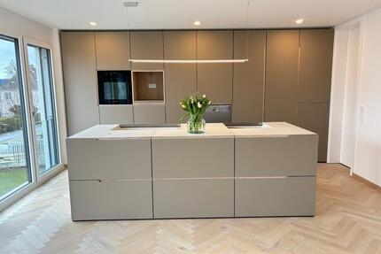 Sonnige Neubauwohnung in ruhiger Lage mit Teilseesicht - Überlingen