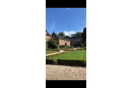 Wohnen mit Schlossblick in Quadrath-Ichendorf - Bergheim Ahe