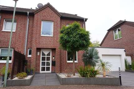 Haus zum Kaufen in Neuss 585.000,00 € 147 m²