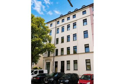 Von privat 3,5-Zimmer-Altbauwohnung München-Maxvorstadt