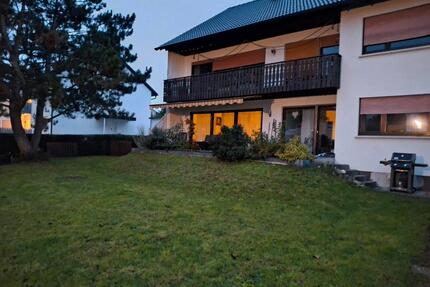 4,5 Zimmer Wohnung, Balkon, Garten, Garage. Frei ab 01.05.2026 - Markt Erlbach