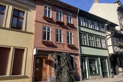 Haus zum Kaufen in Quedlinburg 230.000,00 € 150 m²