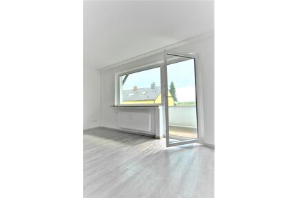 Schickes Single-Apartment mit Balkon und Küchenzeile - Essen Stadtbezirk IV