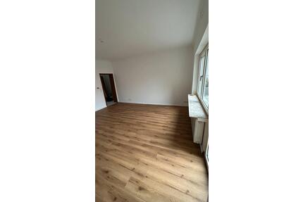 2 ZKB Wohnung zu vermieten - 790,00&nbsp;EUR Kaltmiete, ca.&nbsp; 79,00&nbsp;m&sup2; in Koblenz (PLZ: 56072) Bisholder