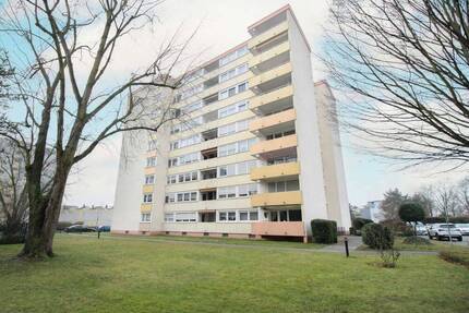 Helle 4,5-Zimmer EG-Wohnung mit Balkon und PKW-Freistellplatz - Mannheim Käfertal