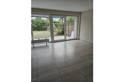 Modernes und energieeffizentes Reihenendhaus Bad Homburg Ober-Eschbach