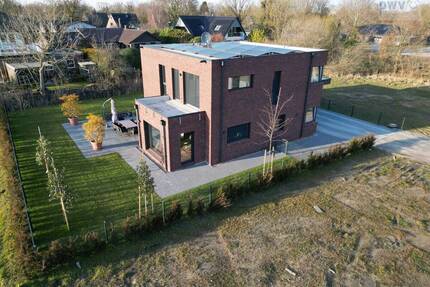 Exklusives Architektenhaus im Bauhausstil mit Doppelgarage! Provisionsfrei - Aurich Extum