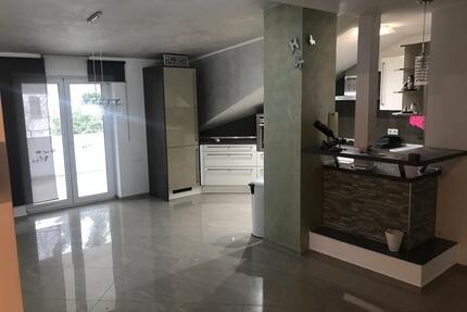 Exklusive 3-Zimmer-Dachgeschosswohnung - Ludwigshafen am Rhein Ludwigshafen-Hemshof