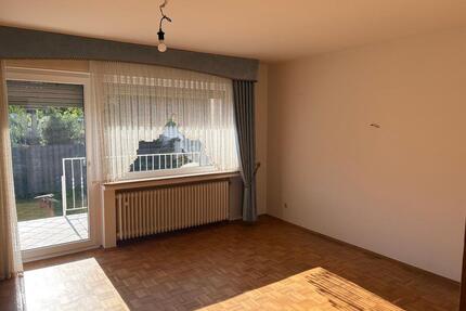 Gemütliche Erdgeschosswohnung in ruhiger Straße mit tollem Garten - Troisdorf Bergheim