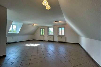 Miete: Moderne Wohnung in zentraler Lage - Herrieden