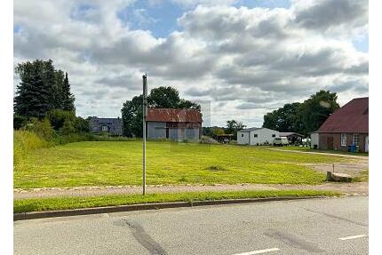 VOLL ERSCHLOSSEN, NATURNAH, ZENTRAL - Klein Gladebrügge